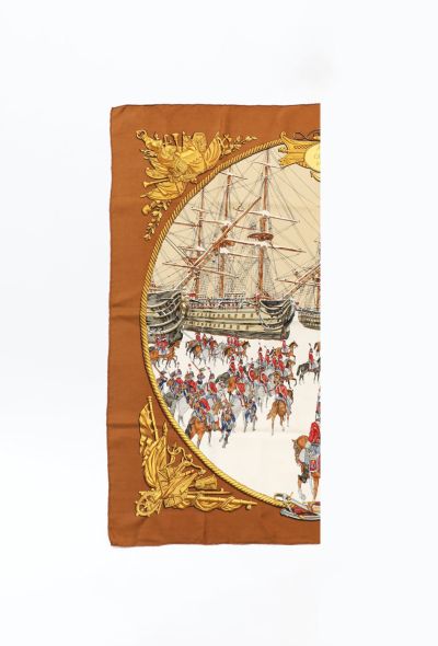 Hermès 1967 'Marine et Cavalerie' Silk Carré - 1