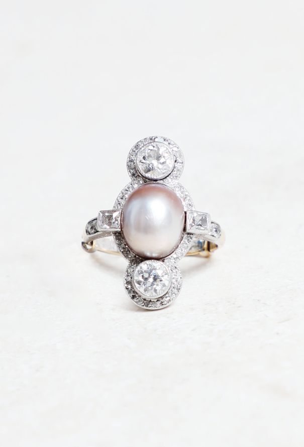 Vintage Fine Jewelry Antique 18k Gold Diamond & Natural Pearl Ring - 2 Vintage Fine Jewelry Antique 18k Gold Diamond & Natural Pearl Ring - 2