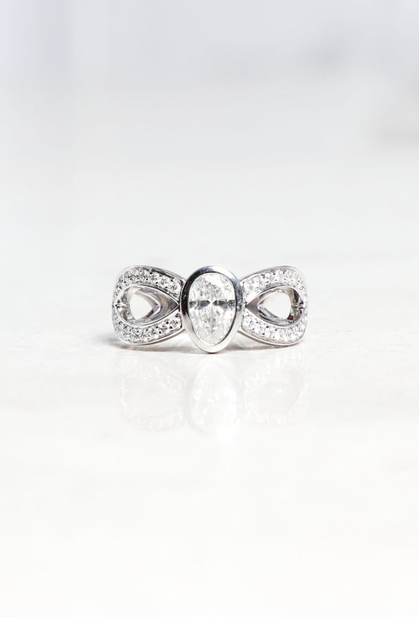 Mellerio 18k White Gold & Diamond Ring - 1